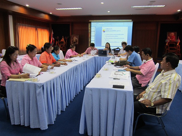 การประชุมคณะกรรมการขับเคลื่อนตำบลนมแม่