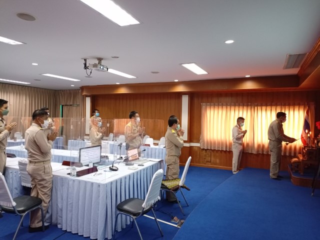 การประชุมสภาองค์การบริหารส่วนตำบลหนองเสือช้างสมัยวิสามัญ