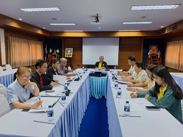 การประชุมคณะอนุกรรมการกองทุนหลักประกันสุขภาพฯ องค์การบริหารส่วนตำบลหนองเสือช้าง