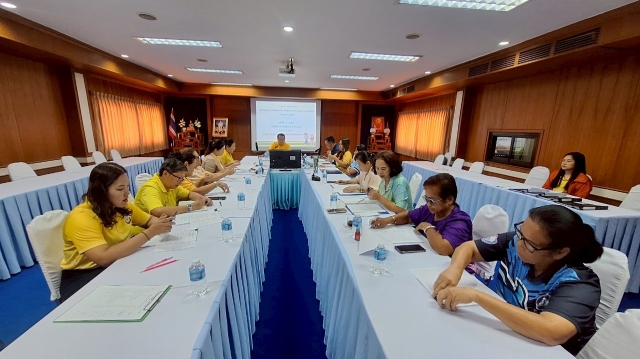 การประชุมคณะกรรมการศูนย์พัฒนาเเละฟื้นฟูคุณภาพชีวิตผู้สูงอายุเเละผู้พิการตำบลหนองเสือช้าง ครั้งที่ 3