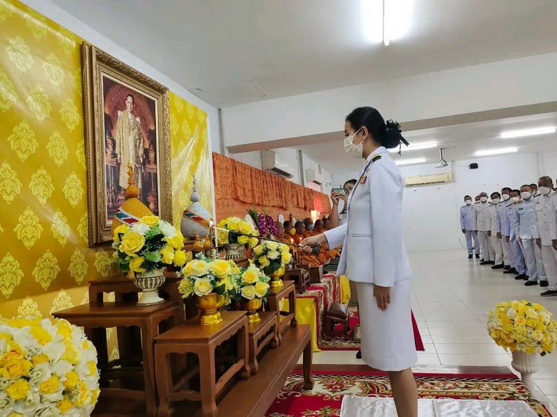 ร่วมกิจกรรมน้อมรำลึกเนื่องใน วันคล้ายวันสวรรคตพระบาทสมเด็จพระบรมชนกาธิเบศร มหาภูมิพลอดุลยเดชมหาราชฯ