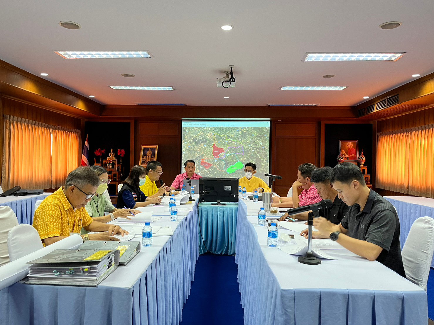 การประชุมคณะกรรมการพิจารณาและแก้ไขแนวเขตหรือเปลี่ยนแปลงแนวเขต